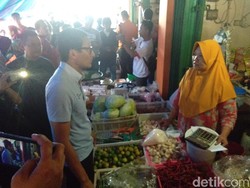 Singgung Minyak Goreng Mahal-Langka, Sandiaga Pamer Program OK OCE