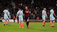Bournemouth justru menambah gol pada masa injury time. Bola tendangan bebas Jordon Ibe disundul dengan sempurna oleh Charlie Daniels. Reuters/Hannah McKay.