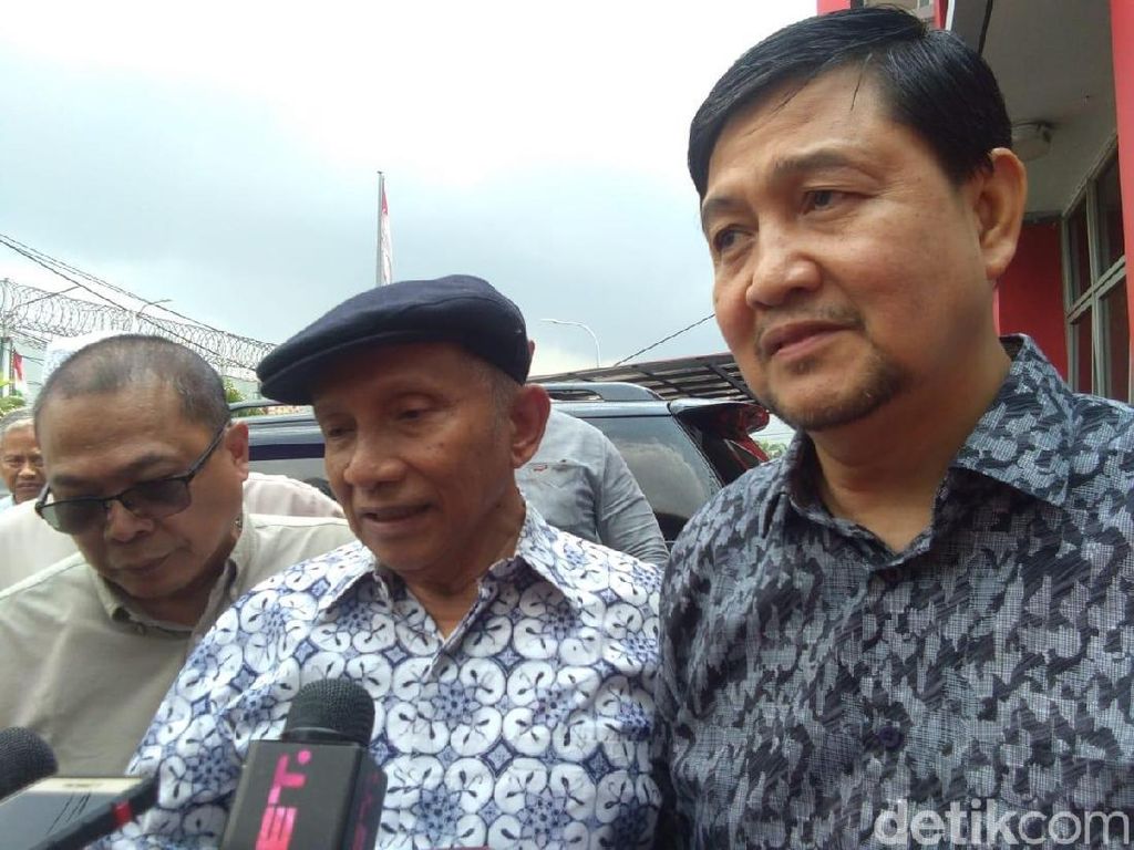 Amien Rais Terkejut Lihat Ahmad Dhani di Cipinang, Kenapa? Amien Rais Terkejut Lihat Ahmad Dhani di Cipinang, Kenapa?