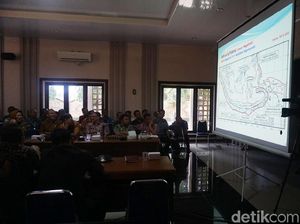41 EWS Terpasang di Cilacap, 10 di Antaranya Rusak 41 EWS Terpasang di Cilacap, 10 di Antaranya Rusak