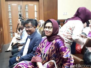Eks Dirut Pertamina Karen Agustiawan Jalani Sidang Perdana