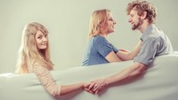 Viral Istri Bongkar Perselingkuhan Suami di Iklan Koran Satu Halaman Penuh