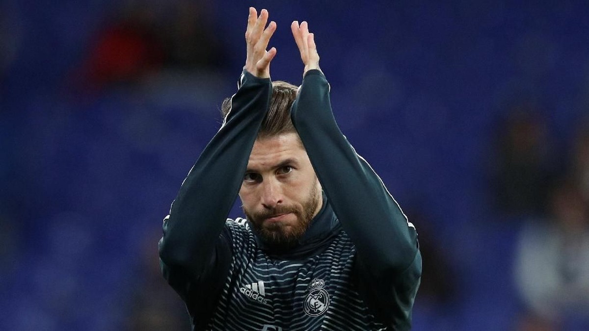 Sergio Ramos akan mencatatkan penampilannya yang ke-600 bersama Real Madrid (Foto: Albert Gea/Reuters)