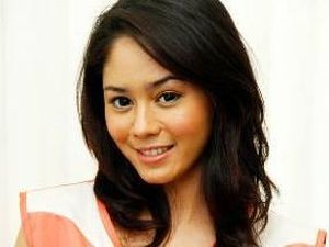 Sesak Napas Sebelum Meninggal, Saphira Indah Sempat Dirawat di RS Sesak Napas Sebelum Meninggal, Saphira Indah Sempat Dirawat di RS