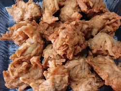 Setelah Makan Banyak Gorengan, Konsumsilah 5 Makanan dan Minuman Ini