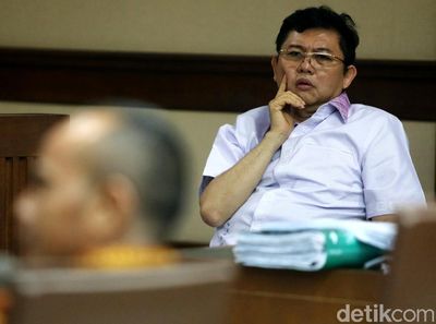 Lagi, Pengacara Lucas Jalani Sidang Lanjutan