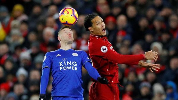 Dinginnya Anfield, Si Merah Diredam Si Rubah