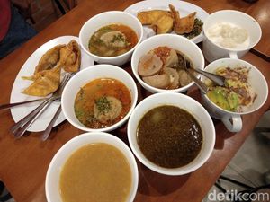 Gurih Nendang! Bakso Berkuah Rawon dari Jawa Timur Gurih Nendang! Bakso Berkuah Rawon dari Jawa Timur