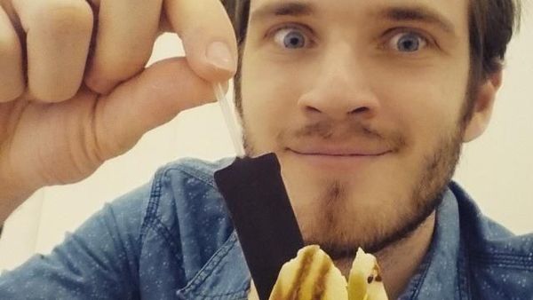 Gaya Kulineran Keren PewDiePie, YouTuber dengan Subscribers Terbanyak di Dunia