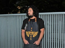 Ini Henoch Sitompul, Barber Langganan Pejabat Indonesia Bertarif Rp 1,5 Juta