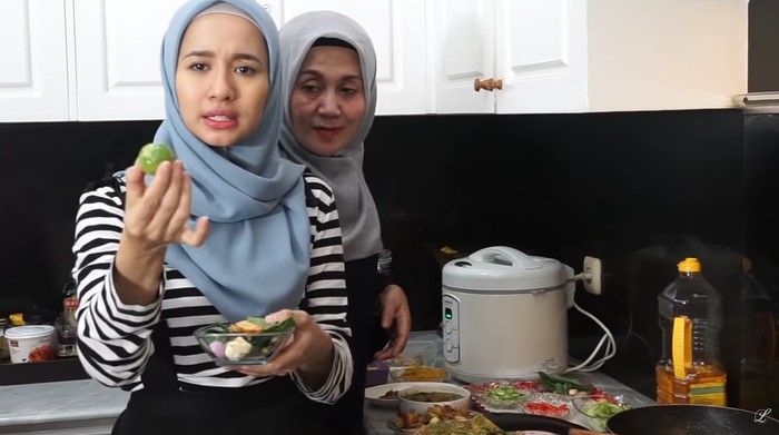 Foto: YouTube LCB Channel Laudya Cynthia Bella Foto: YouTube LCB Channel Laudya Cynthia Bella