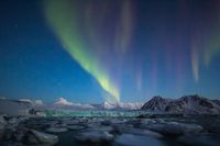 Melihat aurora dari hotelnya, siapa yang tidak terpengaruhi (iStock)