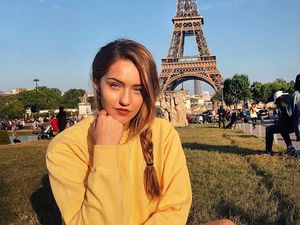 Foto: Gaya Traveling Si Cantik Joann, Sepupunya Gigi Hadid Foto: Gaya Traveling Si Cantik Joann, Sepupunya Gigi Hadid