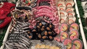 Gemas! Siapa Sangka Aneka Seafood Ini Terbuat dari Benang Wol dan Payet