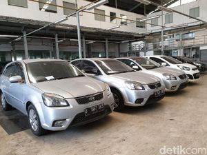 Di Diler KIA Sunter Ada Mobil Harga Rp 50 Juta