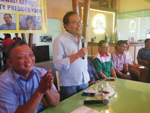 Rizal Ramli Sebut Kampanye Kebijakan Industri 4.0 Pemerintah Ngawur Rizal Ramli Sebut Kampanye Kebijakan Industri 4.0 Pemerintah Ngawur