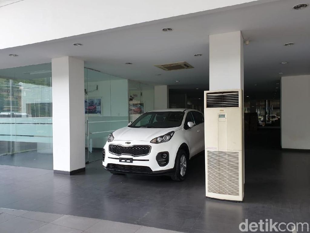 Melirik Penjualan Kia yang Diterpa Isu Stop Jualan Mobil di RI Melirik Penjualan Kia yang Diterpa Isu Stop Jualan Mobil di RI