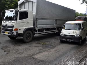 Truk Cabut dari Trans Jawa Gara-gara Tarif Tol Sentuh Jutaan Rupiah
