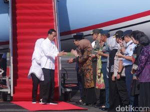 Jokowi ke Magetan-Rembang, Temui Ibu-ibu Mekaar dan Kunjungi Ponpes