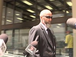 Selidiki Teman Kencan Lewat Database Polisi, Mantan Petugas Dibui