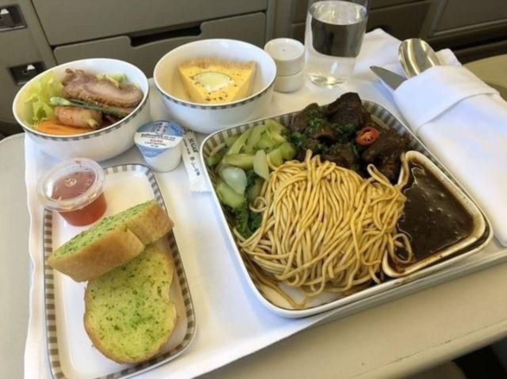 Seru! Intip Makanan Pesawat dari Berbagai Maskapai di Instagram Ini