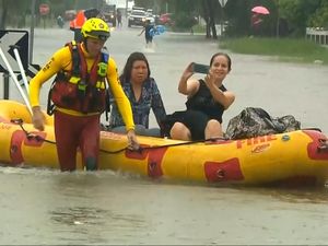 2 Jasad Ditemukan Usai Banjir Sekali dalam Seabad di Australia 2 Jasad Ditemukan Usai Banjir Sekali dalam Seabad di Australia