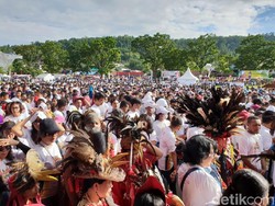 Ribuan Masyarakat Manokwari Meriahkan Millenial Road Safety