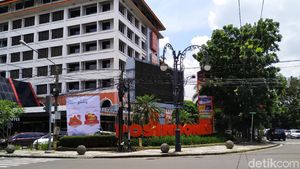 Penampakan Gedung Pos Bandung Pasca Pak Pos Tak Digaji