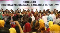 Keliling Surabaya, Jokowi Hadiri Sosialisasi Dana Desa