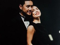 Richard Muljadi dan Shalvynne Chang Serba Hitam-Putih di Prewedding