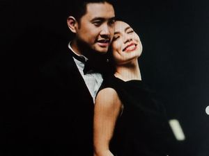 Richard Muljadi dan Shalvynne Chang Serba Hitam-Putih di Prewedding Richard Muljadi dan Shalvynne Chang Serba Hitam-Putih di Prewedding