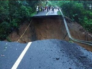 Sempat Tertutup Longsor, Jalan Lahat-Pagar Alam Besok Bisa Dilalui