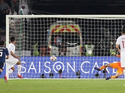 Tapi Qatar mengunci pertandingan ini lewat gol penalti Akram Afif pada menit ke-82 menyusul handball kapten Jepang Maya Yoshida. (REUTERS)