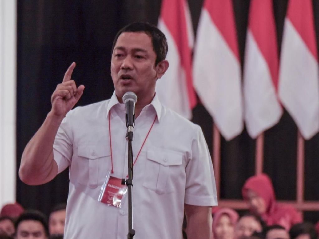 Walkot Semarang: Mereka yang Bully Jalan Tol, Tapi Lewat Jalan Tol Walkot Semarang: Mereka yang Bully Jalan Tol, Tapi Lewat Jalan Tol
