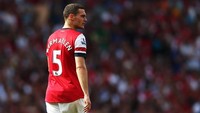 Thomas Vermaelen jadi salah satu pilar di lini belakang Arsenal pada 2009-2014 meski kerap diganggu cedera di akhir masanya di Emirates. Vermaelen kemudian pindah ke Camp Nou dan masih jadi pemain Barcelona sampai sekarang. Foto: Julian Finney/Getty Images