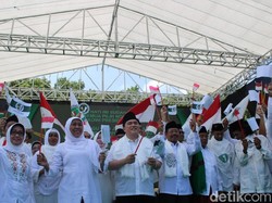 Emak-emak Muslimat di Jombang Deklarasi Dukung Jokowi-Maruf