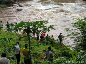 Mandi Saat Hujan, Warga Bondowoso Hilang Terseret Arus Sungai