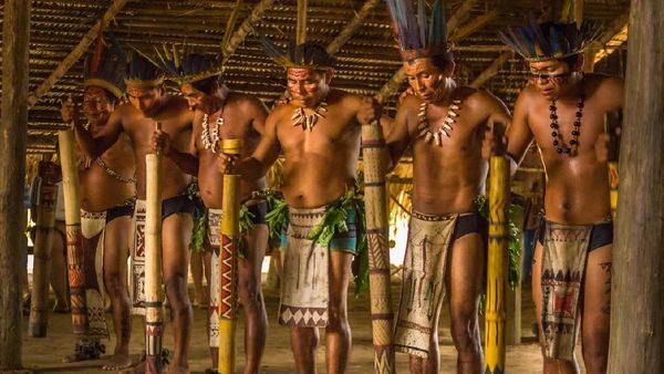 Foto: Suku Amazon yang Terancam Punah