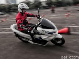 Ini Evaluasi AHM Setelah PCX Electric Dijadikan Armada Ojek Online Ini Evaluasi AHM Setelah PCX Electric Dijadikan Armada Ojek Online