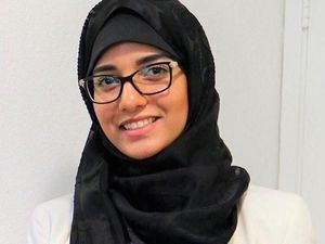 Jenius! Hijabers Ini Selamatkan Apple dari Serangan Hacker