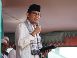Heboh Hakim Pose 2 Jari, Sandiaga Singgung Kepala Daerah Pose 1 Jari