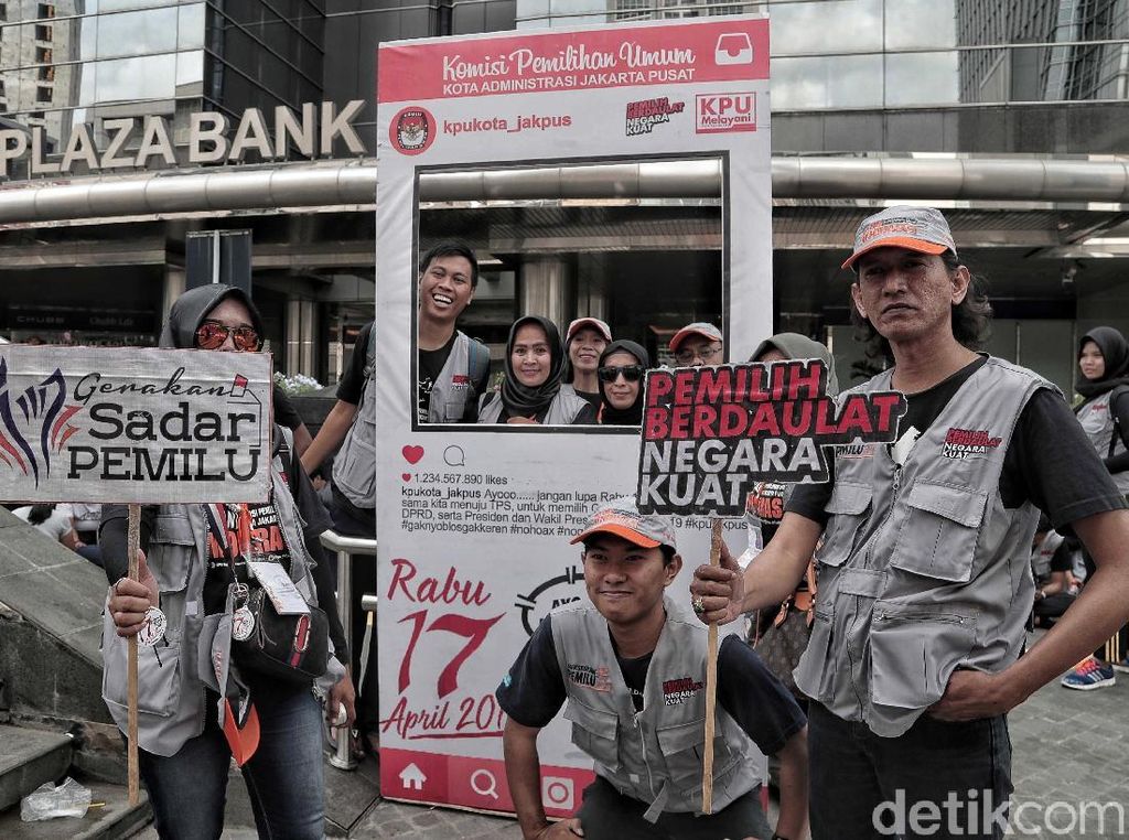 Jangan Golput, Ayo #MantapMemilih! Jangan Golput, Ayo #MantapMemilih!