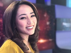 Tak Suka Makan Buah, Presenter Anisha Dasuki Punya Trik Penuhi Asupan Gizi
