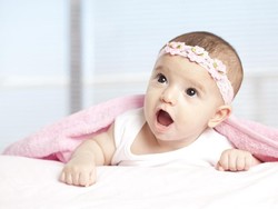 25 Nama Bayi Perempuan Bermakna Cinta dari Berbagai Bahasa