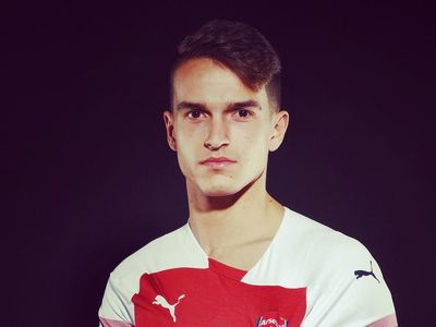 Foto: Denis Suarez yang Berperut Sixpack dan Suka ke Pantai