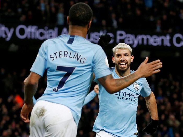 Kemenangan atas Arsenal membuat Manchester City terus memberi tekanan pada Liverpool di puncak klasemen liga Inggris (REUTERS/Andrew Yates) Kemenangan atas Arsenal membuat Manchester City terus memberi tekanan pada Liverpool di puncak klasemen liga Inggris (REUTERS/Andrew Yates)