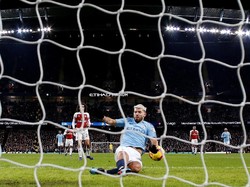 Aguero Mengaku Bikin Gol Pakai Tangan