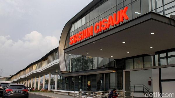 Nyambung Terminal dan Pasar, Ini Tampang Anyar Stasiun Cisauk