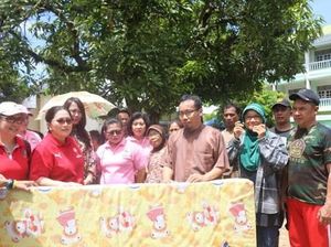 Emak-emak PKK Sulut Turut Bantu Korban Banjir dan Longsor Manado