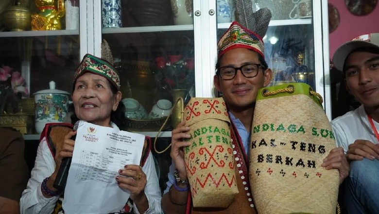 Janji Sandi ke Pengusaha UKM Palangkaraya Jika Terpilih Kaprikornus Wapres Janji Sandi ke Pengusaha UKM Palangkaraya Jika Terpilih Kaprikornus Wapres